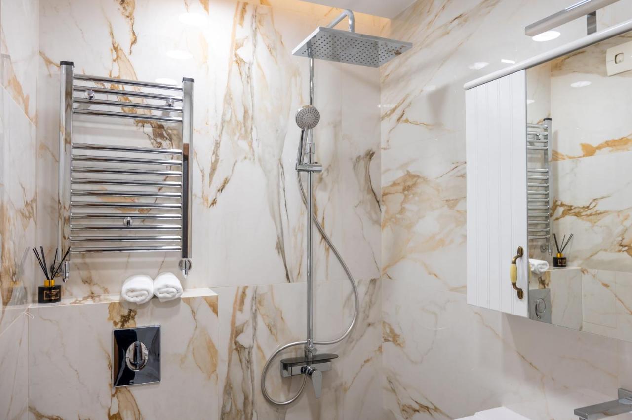 Modern Central Studio Apartment โซเฟีย ภายนอก รูปภาพ